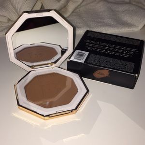 Fenty Beauty Sun Stalk’r Bronzer 💕